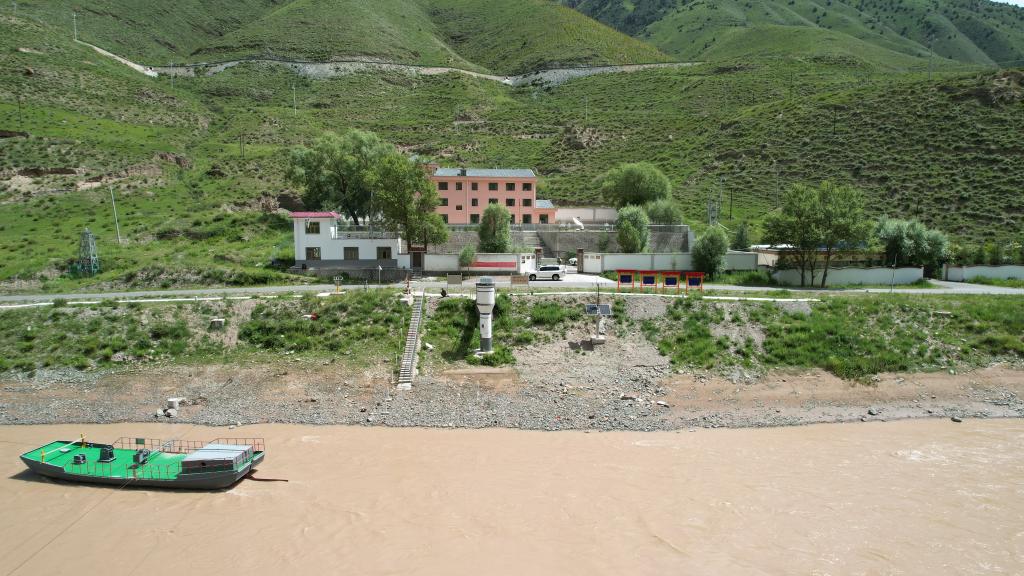 2023年江源綜合科考啟動 聚焦“水土湖草冰”(圖1) 2023年江源綜合科考啟動 聚焦“水土湖草冰”(圖1)