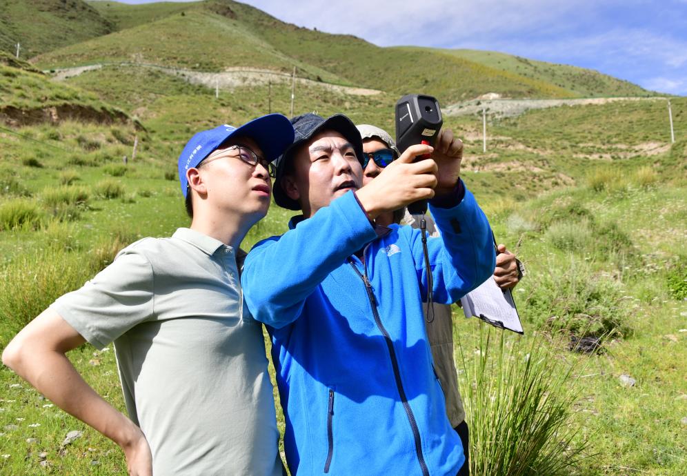 科考模擬試驗(yàn)發(fā)現(xiàn)長(zhǎng)江源區(qū)水土流失風(fēng)險(xiǎn)存在明顯區(qū)域差異(圖2) 科考模擬試驗(yàn)發(fā)現(xiàn)長(zhǎng)江源區(qū)水土流失風(fēng)險(xiǎn)存在明顯區(qū)域差異(圖2)