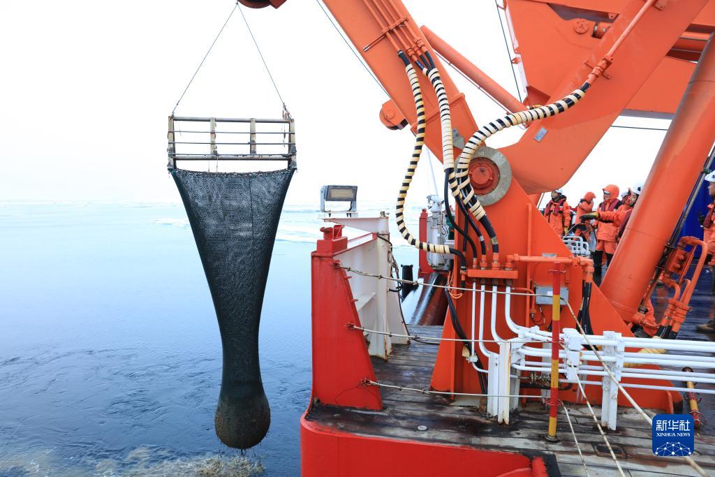 中國第13次北冰洋科學考察隊正式開始大洋科考作業(yè)(圖9) 中國第13次北冰洋科學考察隊正式開始大洋科考作業(yè)(圖9)