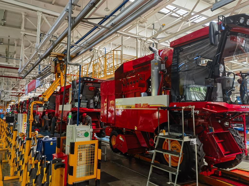 訂單足 技術(shù)新 動能強 山東部分先進制造業(yè)企業(yè)發(fā)展一線見聞(圖1) 訂單足 技術(shù)新 動能強 山東部分先進制造業(yè)企業(yè)發(fā)展一線見聞(圖1)