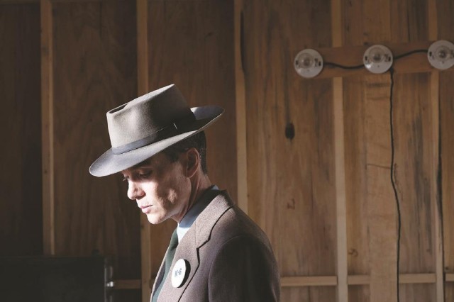 《奧本海默》:藝術(shù)的精湛與文化的保守(圖1) 《奧本海默》:藝術(shù)的精湛與文化的保守(圖1)