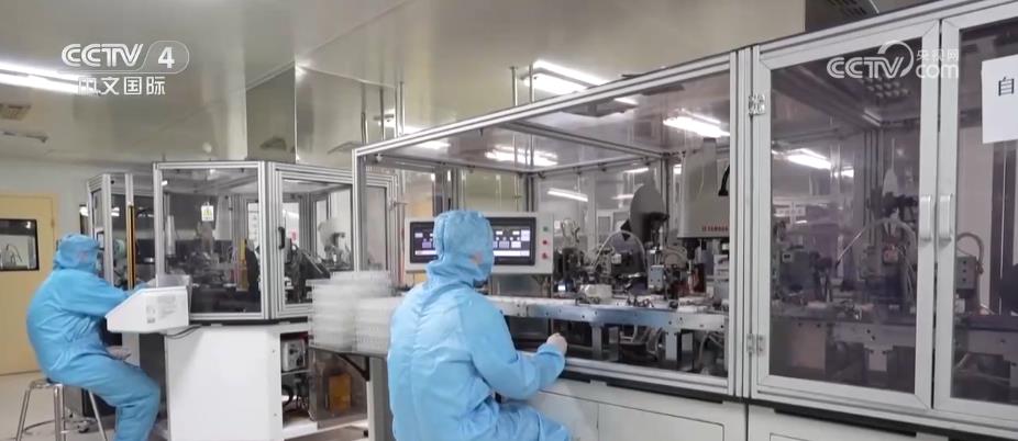 企業(yè)生產(chǎn)經(jīng)營狀況好轉(zhuǎn) 社會服務(wù)業(yè)和住宿餐飲指數(shù)連續(xù)兩個(gè)月上升(圖3) 企業(yè)生產(chǎn)經(jīng)營狀況好轉(zhuǎn) 社會服務(wù)業(yè)和住宿餐飲指數(shù)連續(xù)兩個(gè)月上升(圖3)