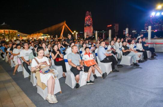 留守兒童公益微電影《小麗和爺爺》在寧波舉辦全國首映式(圖7)