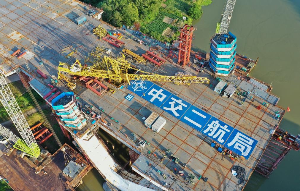 成都簡(jiǎn)陽(yáng)一工地塔吊作業(yè)時(shí)發(fā)生垮塌 造成6人死亡5人受傷(圖1)