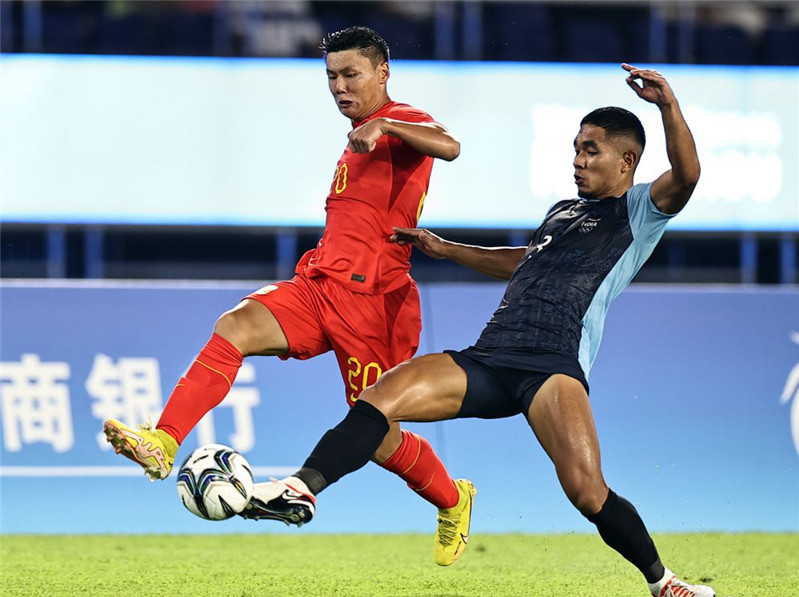 中國男足亞運隊5比1大勝印度隊 (圖2) 中國男足亞運隊5比1大勝印度隊 (圖2)