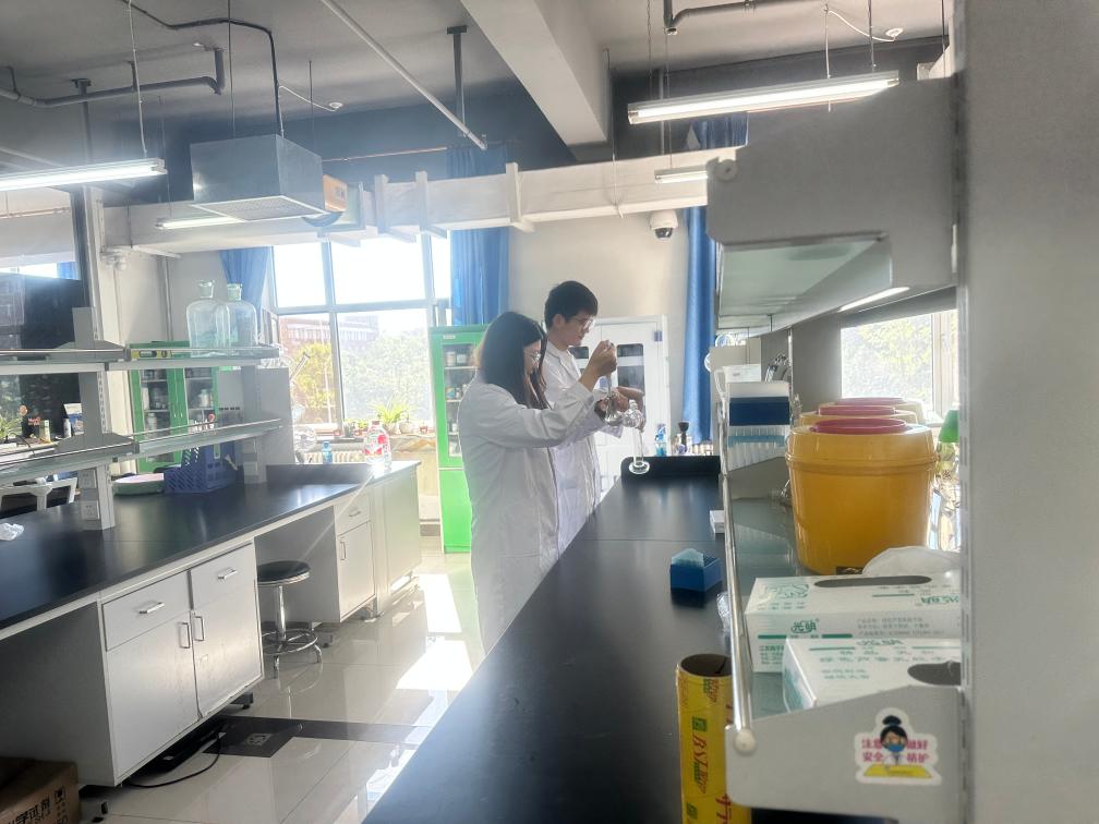 吉林:科技創(chuàng)新推動人參產(chǎn)業(yè)升級(圖2) 吉林:科技創(chuàng)新推動人參產(chǎn)業(yè)升級(圖2)