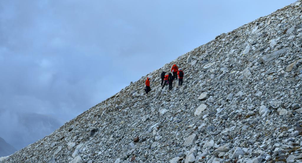 卓奧友峰綜合科考獲取一批珍貴樣品和數(shù)據(jù) 將進一步分析研究(圖1) 卓奧友峰綜合科考獲取一批珍貴樣品和數(shù)據(jù) 將進一步分析研究(圖1)