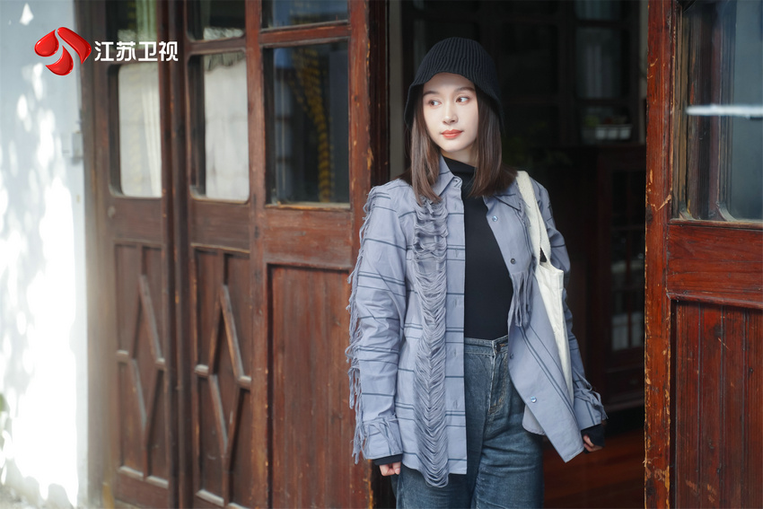 王子文：鄧婕老師是本色出演，白敬亭是靦腆男孩(圖2)