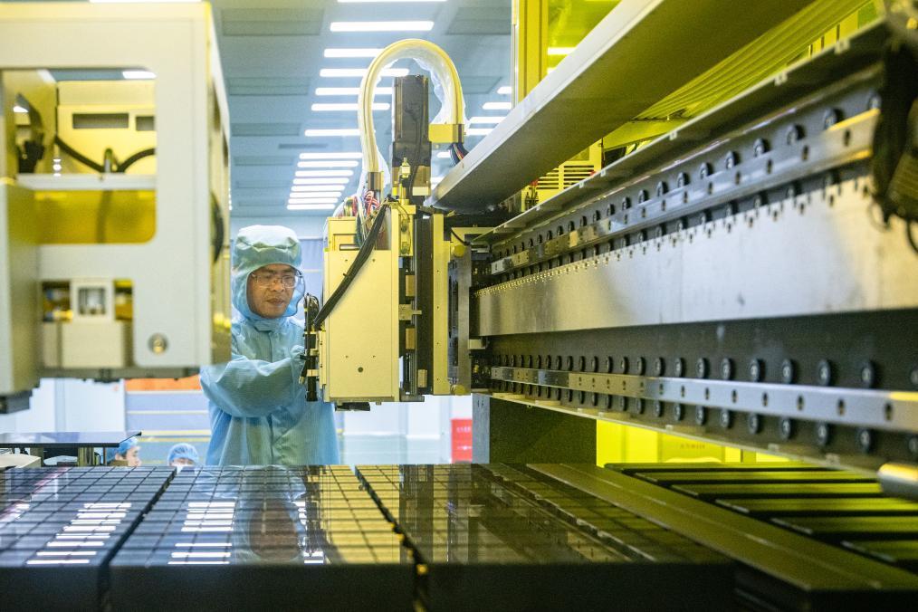 G6高分辨率新型顯示噴印裝備完成組裝(圖2) G6高分辨率新型顯示噴印裝備完成組裝(圖2)