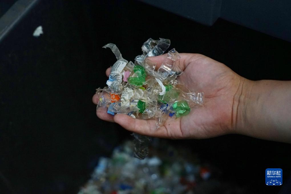 中國海洋塑料污染治理新模式獲聯(lián)合國“地球衛(wèi)士獎(jiǎng)”(圖1) 中國海洋塑料污染治理新模式獲聯(lián)合國“地球衛(wèi)士獎(jiǎng)”(圖1)