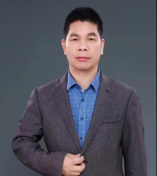 廣東粵鑫律師事務(wù)所律師-崔鑫(圖1) 1.jpg