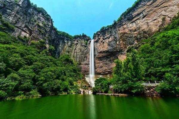 新鄉(xiāng)八里溝風(fēng)景區(qū)免票政策2024年 新鄉(xiāng)八里溝風(fēng)景區(qū)免票政策2024年