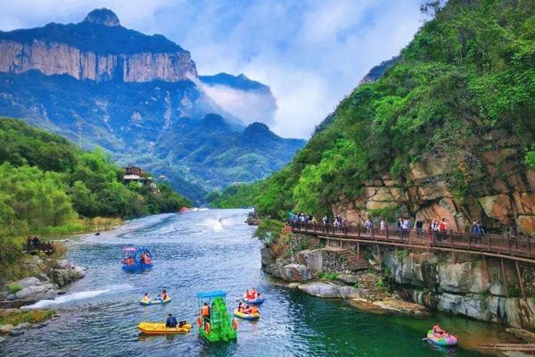 新鄉(xiāng)八里溝景區(qū)一日游攻略 新鄉(xiāng)八里溝景區(qū)一日游攻略