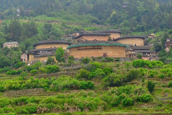 漳州田螺坑門票優(yōu)惠政策2024 漳州田螺坑門票優(yōu)惠政策2024