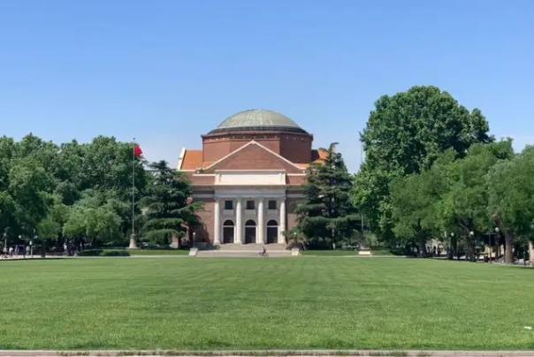 清華大學工作日可以參觀嗎