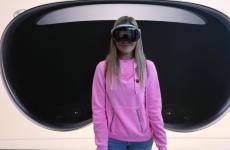 visionOS程式碼新增12種語(yǔ)言 蘋(píng)果Vision Pro將很快在更多國(guó)家上市