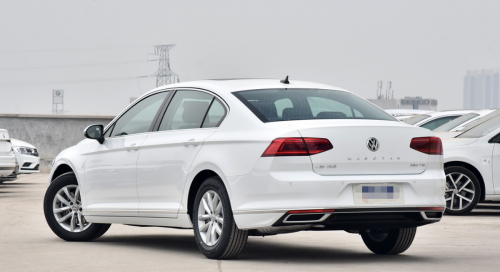 提供智能舒適體驗(yàn)，邁騰B9整體設(shè)計(jì)更加年輕時(shí)尚(圖4)