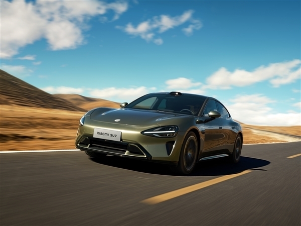 3月28日正式上市！雷軍再談小米SU7價格：會有點貴