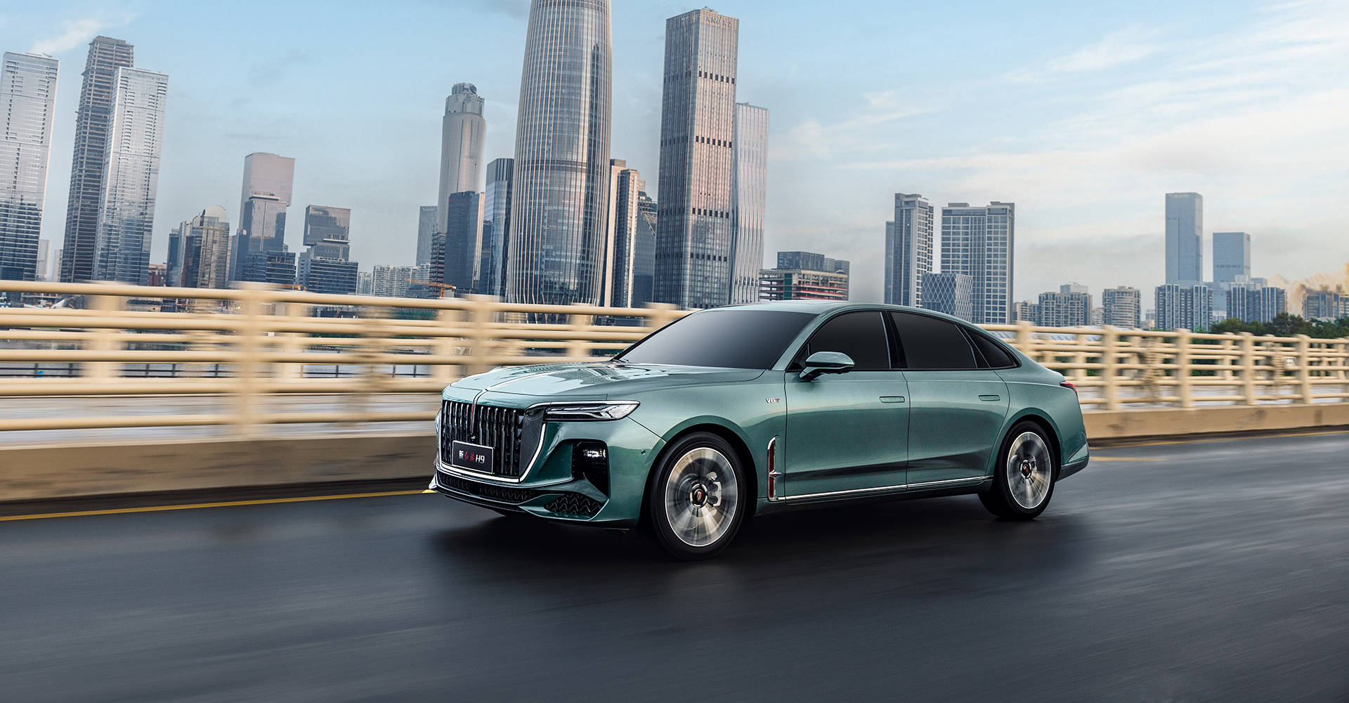 高端出行再進(jìn)階 新紅旗H9/紅旗HQ9 PHEV北京車展上市(圖4) 高端出行再進(jìn)階 新紅旗H9/紅旗HQ9 PHEV北京車展上市(圖4)