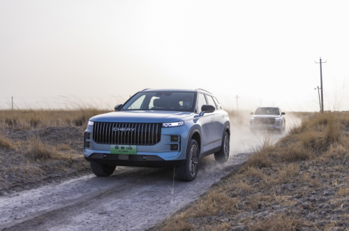 可油可電超節能，探索06 C-DM限時以舊換新至高抵30000元，值得入手！