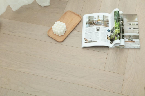 更適合中國寶寶體質的木地板，當然首選「純」實木地暖地板！(圖3)