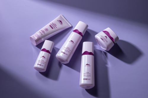 共探敏感肌膚壓力，植物醫(yī)生青刺果系列根源煥新肌膚(圖1)