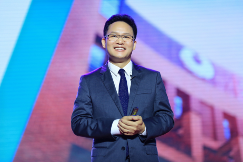 天九企服董事長兼 CEO 戈峻:企業(yè)數(shù)智化轉(zhuǎn)型是當下的選擇(圖2) 天九企服董事長兼 CEO 戈峻:企業(yè)數(shù)智化轉(zhuǎn)型是當下的選擇(圖2)