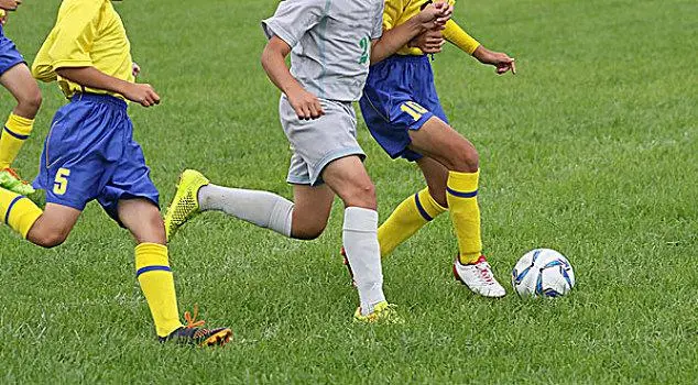 頭一號(hào)，亞馬爾成為首個(gè)持青年球員合同參加歐洲杯的球員