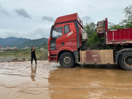 南澇北旱態(tài)勢持續(xù)，平安產(chǎn)險多措并舉做好防汛抗旱工作(圖3)