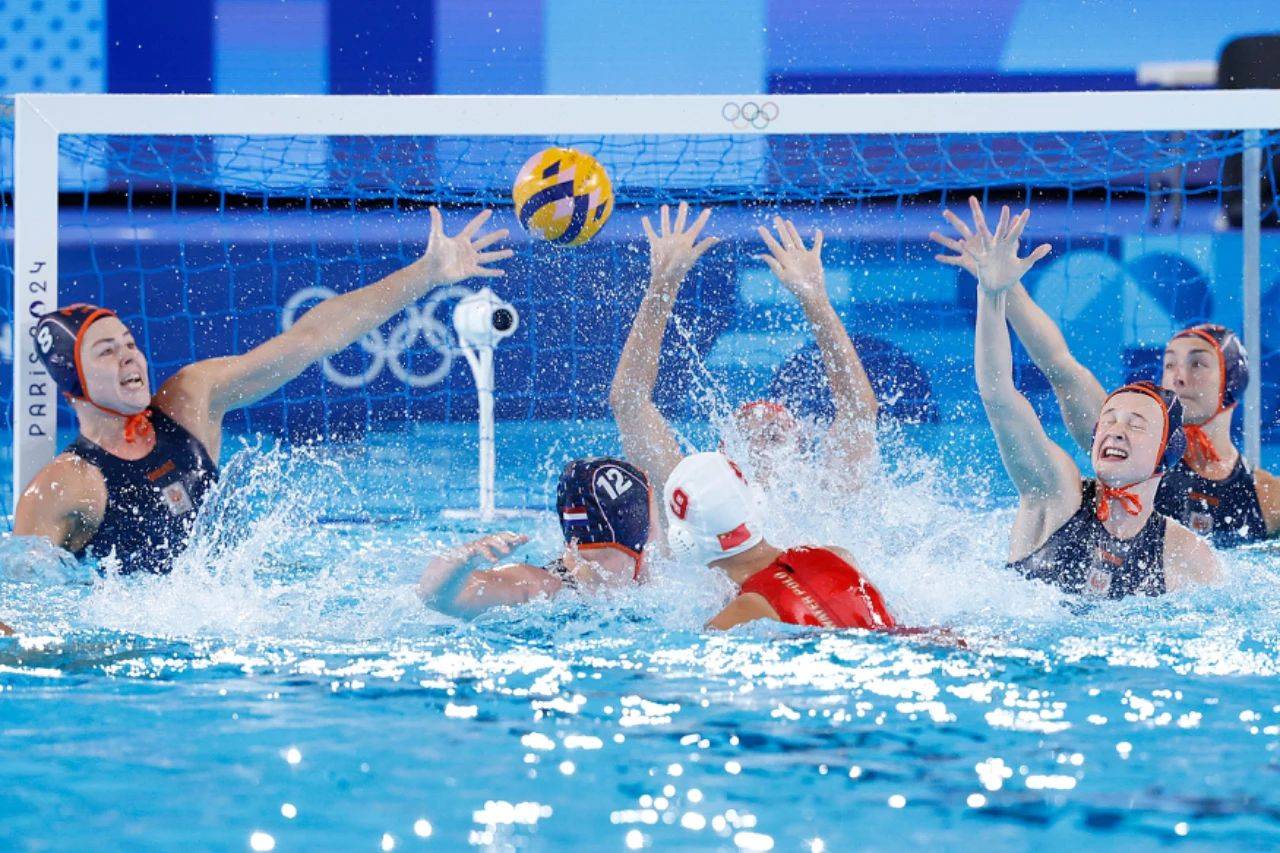 速度與智能的完美融合:佳能EOS R1體育攝影新選擇(圖8) 速度與智能的完美融合:佳能EOS R1體育攝影新選擇(圖8)