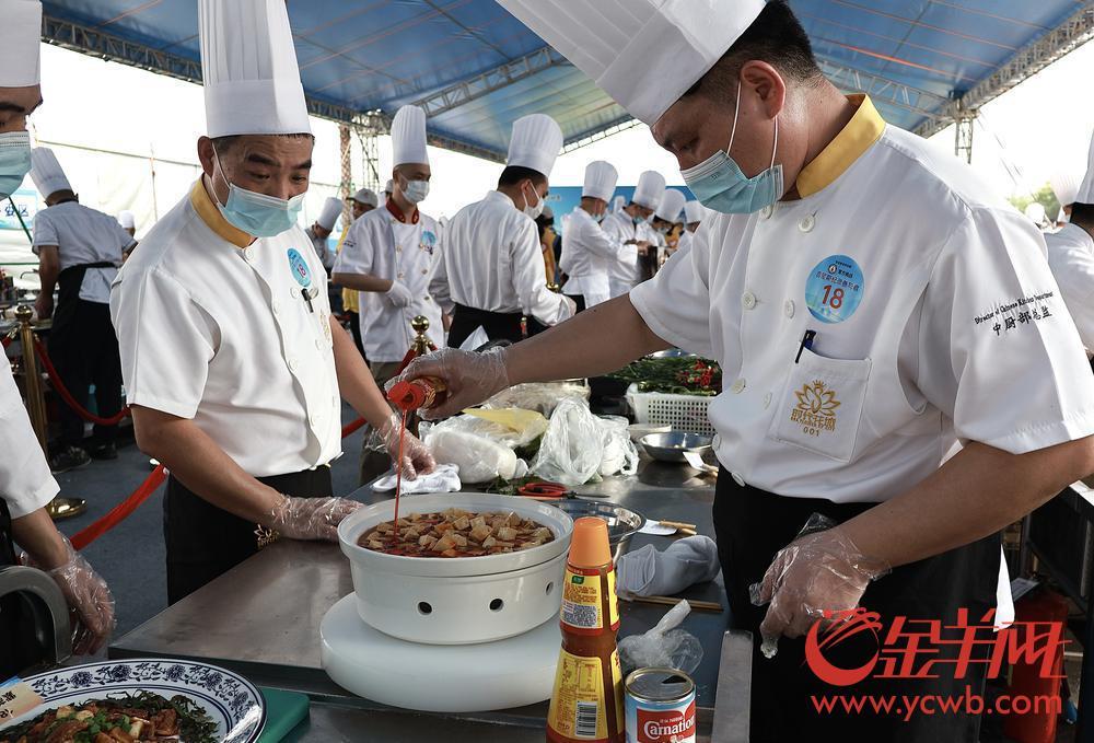 千鴿宴沖擊吉尼斯世界紀(jì)錄！百名粵菜師傅同臺獻(xiàn)技