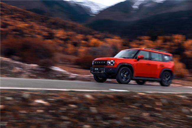 月銷10887輛，捷途旅行者穩(wěn)坐燃油“方盒子”SUV銷量榜首！(圖4)