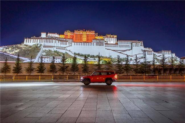 月銷10887輛，捷途旅行者穩(wěn)坐燃油“方盒子”SUV銷量榜首！(圖3)