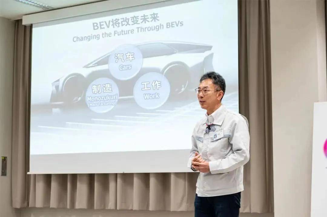 當(dāng)天平倒向東方，豐田仍與時(shí)間做朋友(圖9)