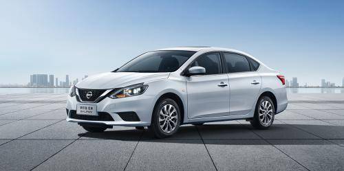 軒逸經(jīng)典和朗逸新銳哪個好？500萬國民選擇TA(圖2)