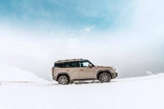 捷途旅行者:硬漢外表下的溫柔內心(圖2) 捷途旅行者:硬漢外表下的溫柔內心(圖2)