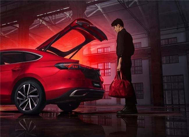 大眾速騰和凌渡L哪個好？無框車門轎跑凌渡L入門價僅11.19萬(圖3)