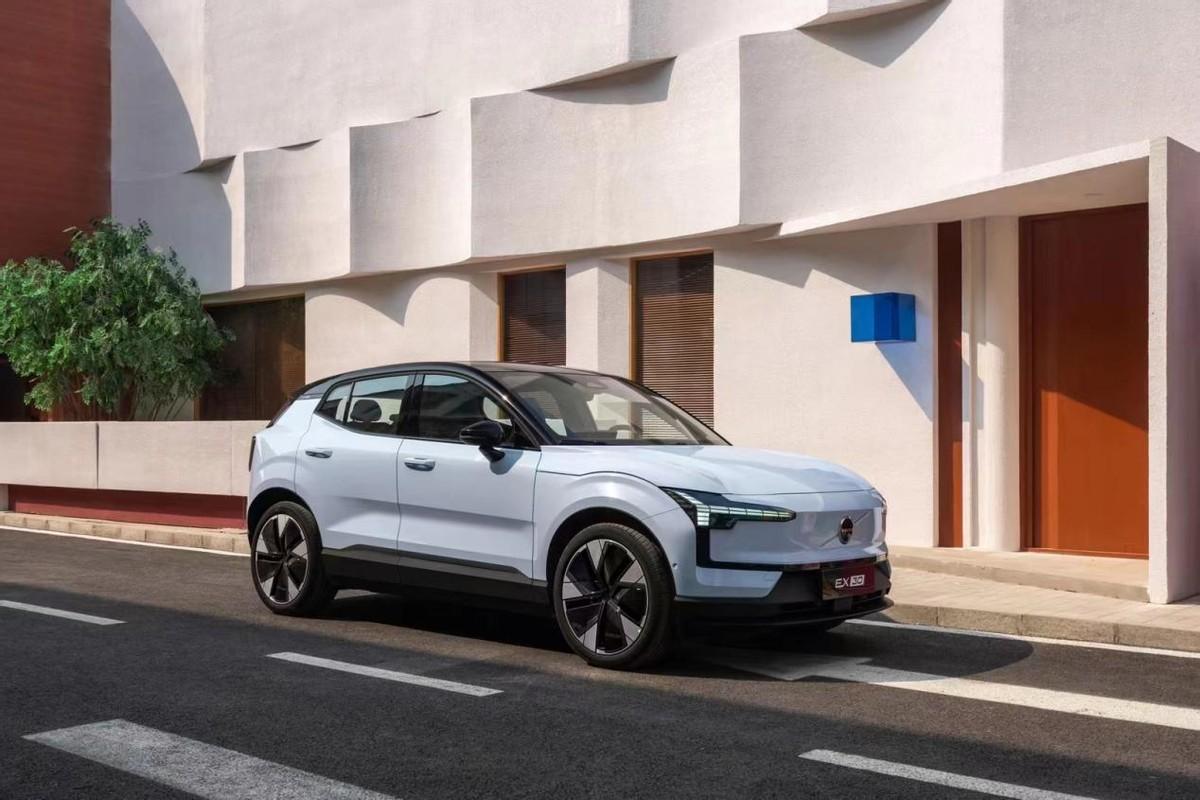 沃爾沃EX30安全技術(shù)加持，小車(chē)也有大安全(圖5)