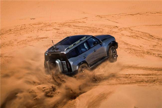 騰格里沙漠體驗(yàn)捷途山海T2混動“方盒子”確實(shí)挺香！(圖4)