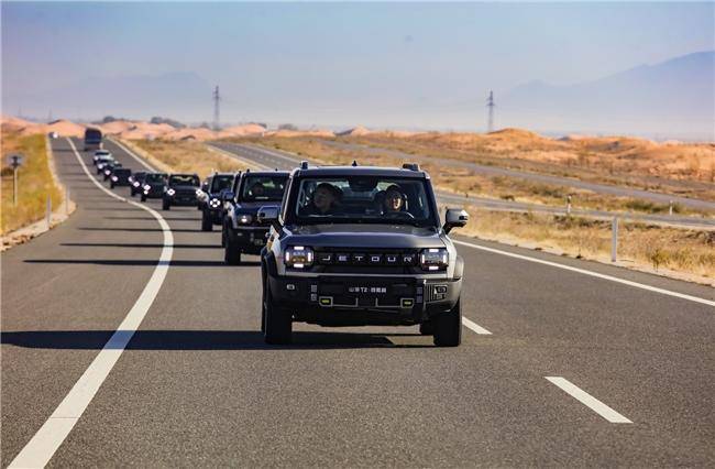 捷途山海T2四驅(qū)版, 鯤鵬動力助陣, 沙漠越野實力暴增(圖3)