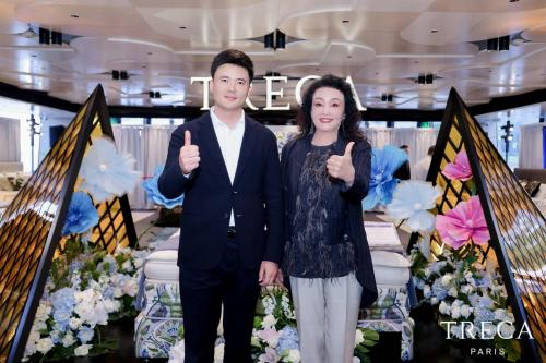 法國崔佧新品發(fā)布儀式在上海的公主號(hào)游輪上拉開帷幕(圖4) 法國崔佧新品發(fā)布儀式在上海的公主號(hào)游輪上拉開帷幕(圖4)