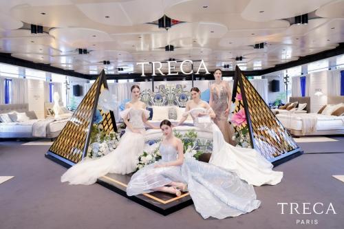 法國崔佧新品發(fā)布儀式在上海的公主號(hào)游輪上拉開帷幕(圖7) 法國崔佧新品發(fā)布儀式在上海的公主號(hào)游輪上拉開帷幕(圖7)