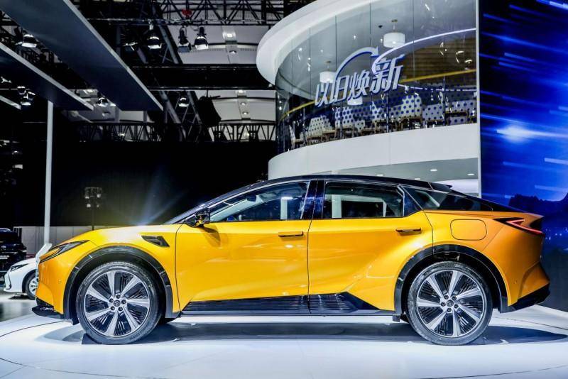 定義未來(lái)出行新標(biāo)準(zhǔn) 一汽豐田bZ3C亮相廣州車展(圖3) 定義未來(lái)出行新標(biāo)準(zhǔn) 一汽豐田bZ3C亮相廣州車展(圖3)