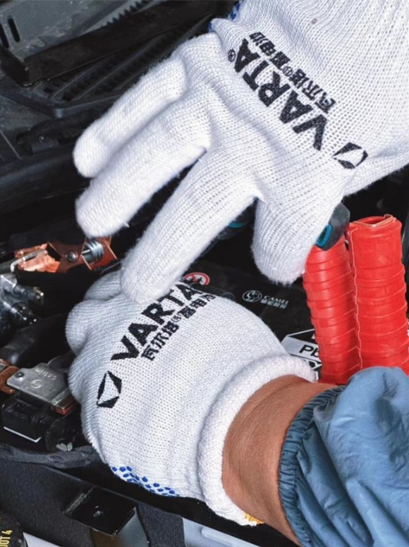 汽車電瓶多少錢一個？這款高質(zhì)量電瓶不容錯過！