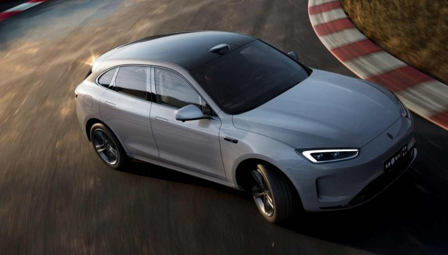 冬季自駕游的專屬儀式感，問界新M5帶來全新出行體驗(yàn)(圖3)