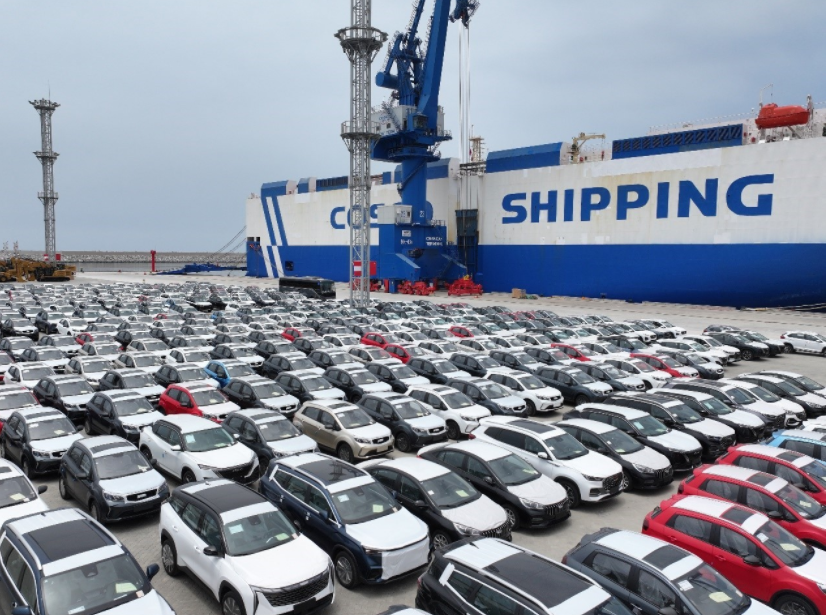 吉利博越L全球熱銷，500輛吉利汽車首航秘魯錢凱港(圖1)