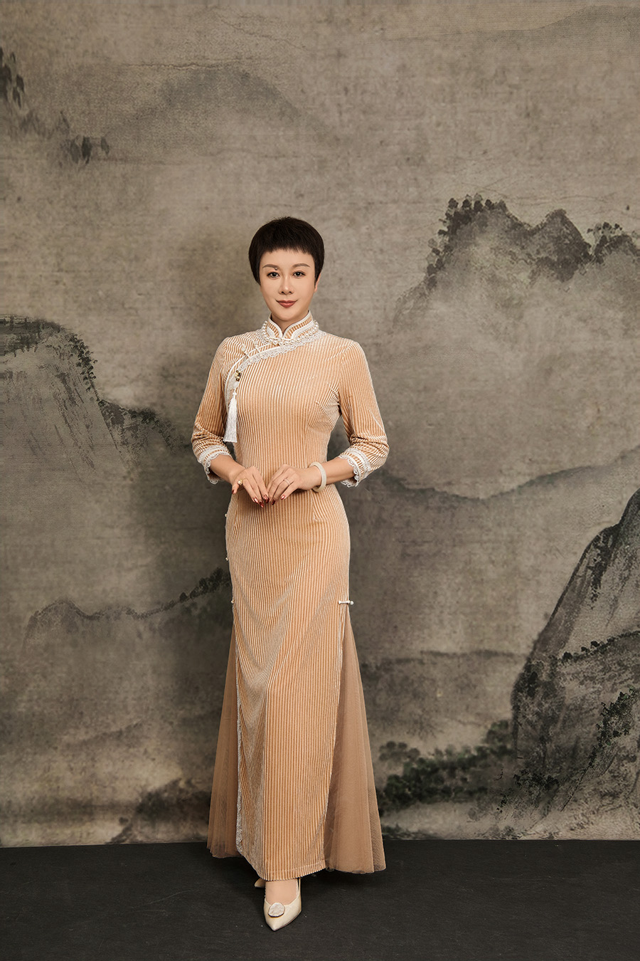 江西《金牌調(diào)解》沈珊(圖4) 4.jpg