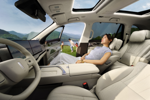 明星同款座駕！魏牌全新藍(lán)山讓春節(jié)更暖心(圖4)