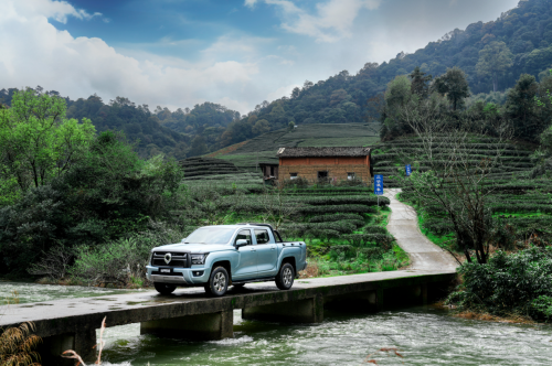 新年開(kāi)工就選金剛炮8AT 好開(kāi)、好用、好省心 助力用戶(hù)高效創(chuàng)富(圖4)