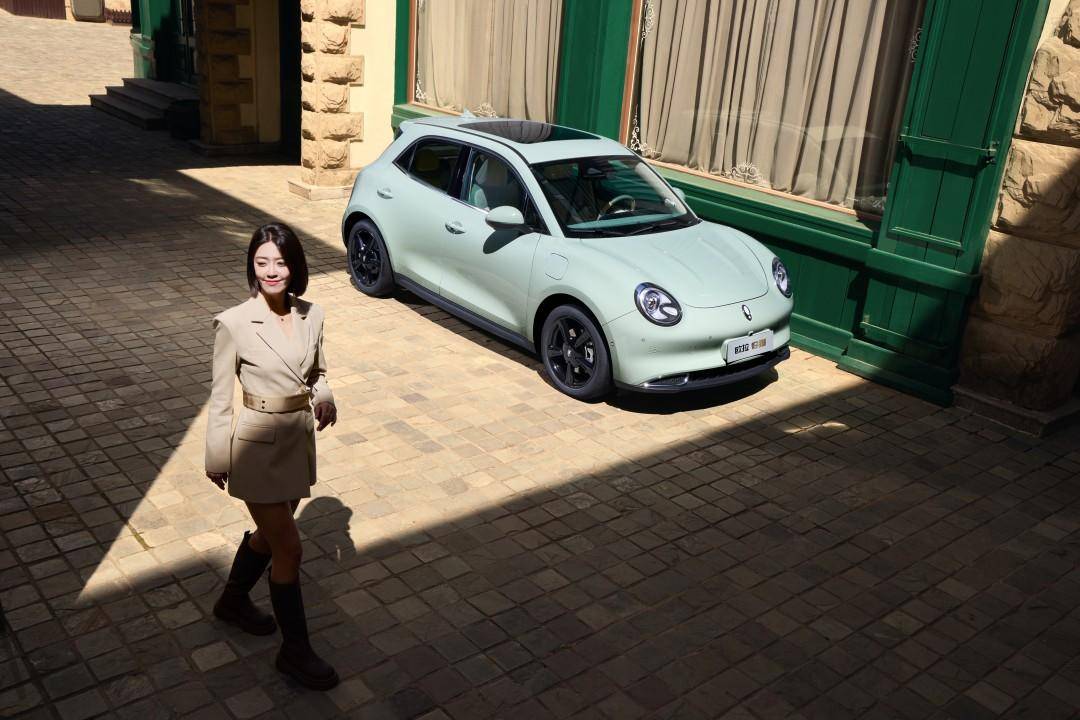 全系限時(shí)鉅惠至高18000元 歐拉好貓開(kāi)啟新年購(gòu)車福利(圖2) 全系限時(shí)鉅惠至高18000元 歐拉好貓開(kāi)啟新年購(gòu)車福利(圖2)